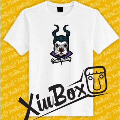 フレンチブルドッグ×ブラックウィッチ おしゃれユニセックスTシャツ｜親子コーデ・カップル・大人兼用・子供用あり｜台湾デザイン・日本制作発送｜即納・送料無料